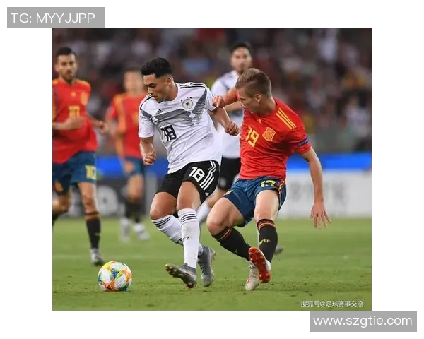 意大利足球明星的白色传奇与荣耀之路探秘